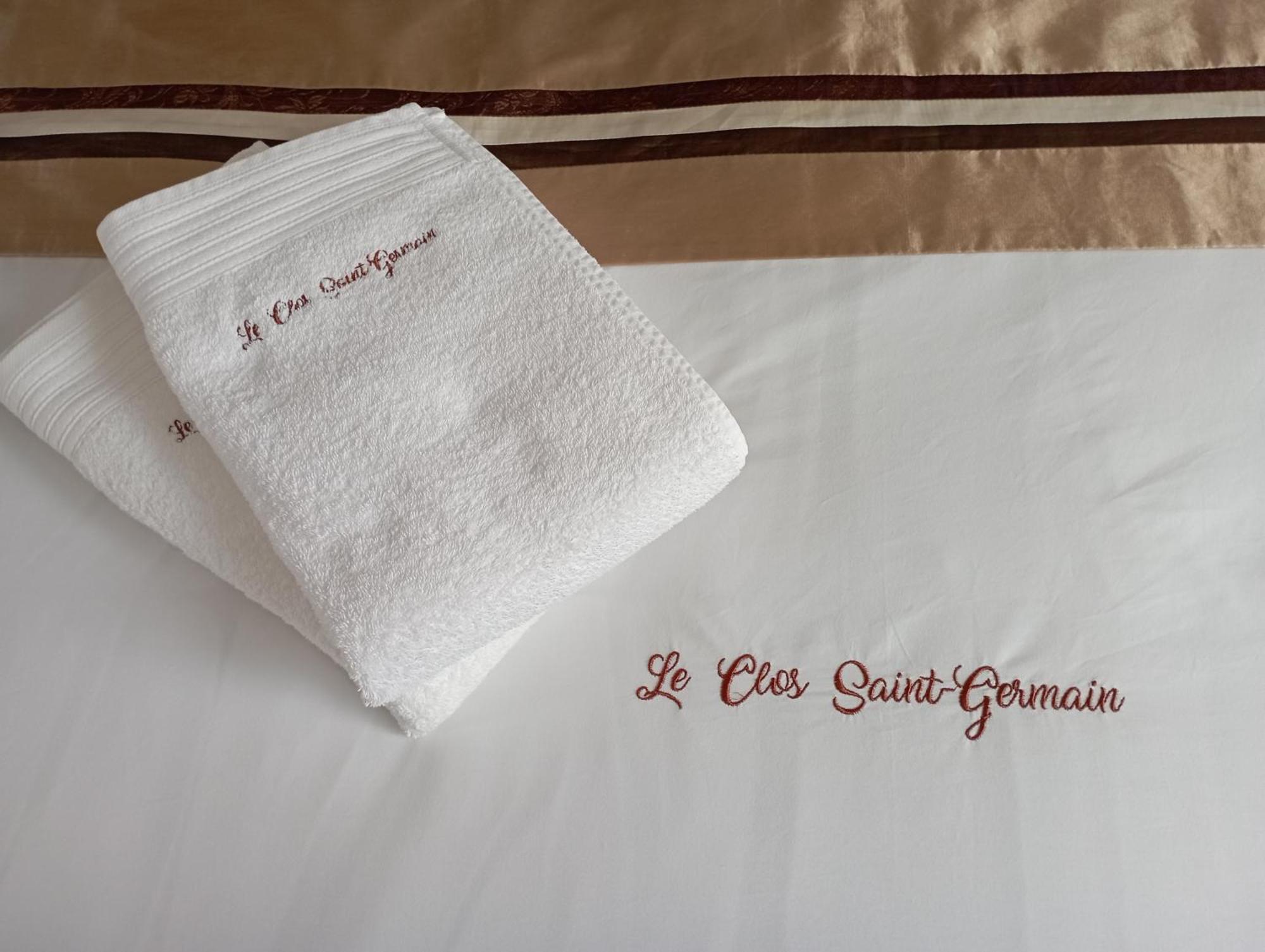 Le Clos Saint-Germain Rugles 외부 사진